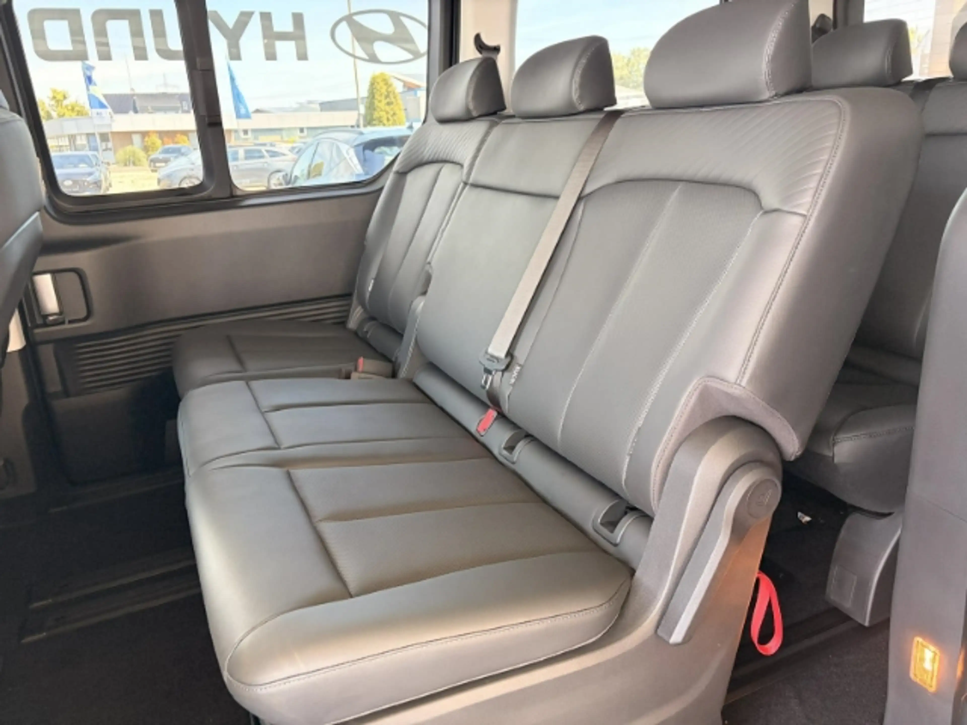 Hyundai STARIA HEV PRIME AT 9-SITZER+VOLL LED+360 GRAD KAMERA+NAV — photo 10