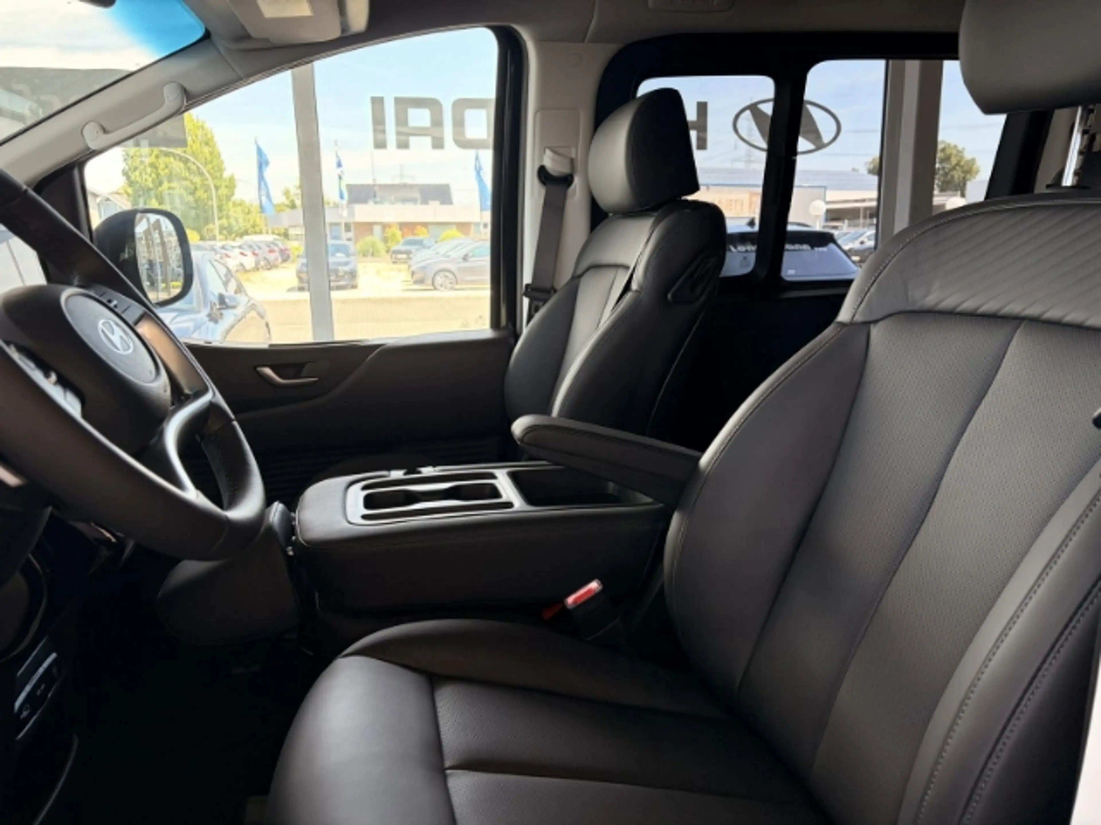 Hyundai STARIA HEV PRIME AT 9-SITZER+VOLL LED+360 GRAD KAMERA+NAV — photo 12