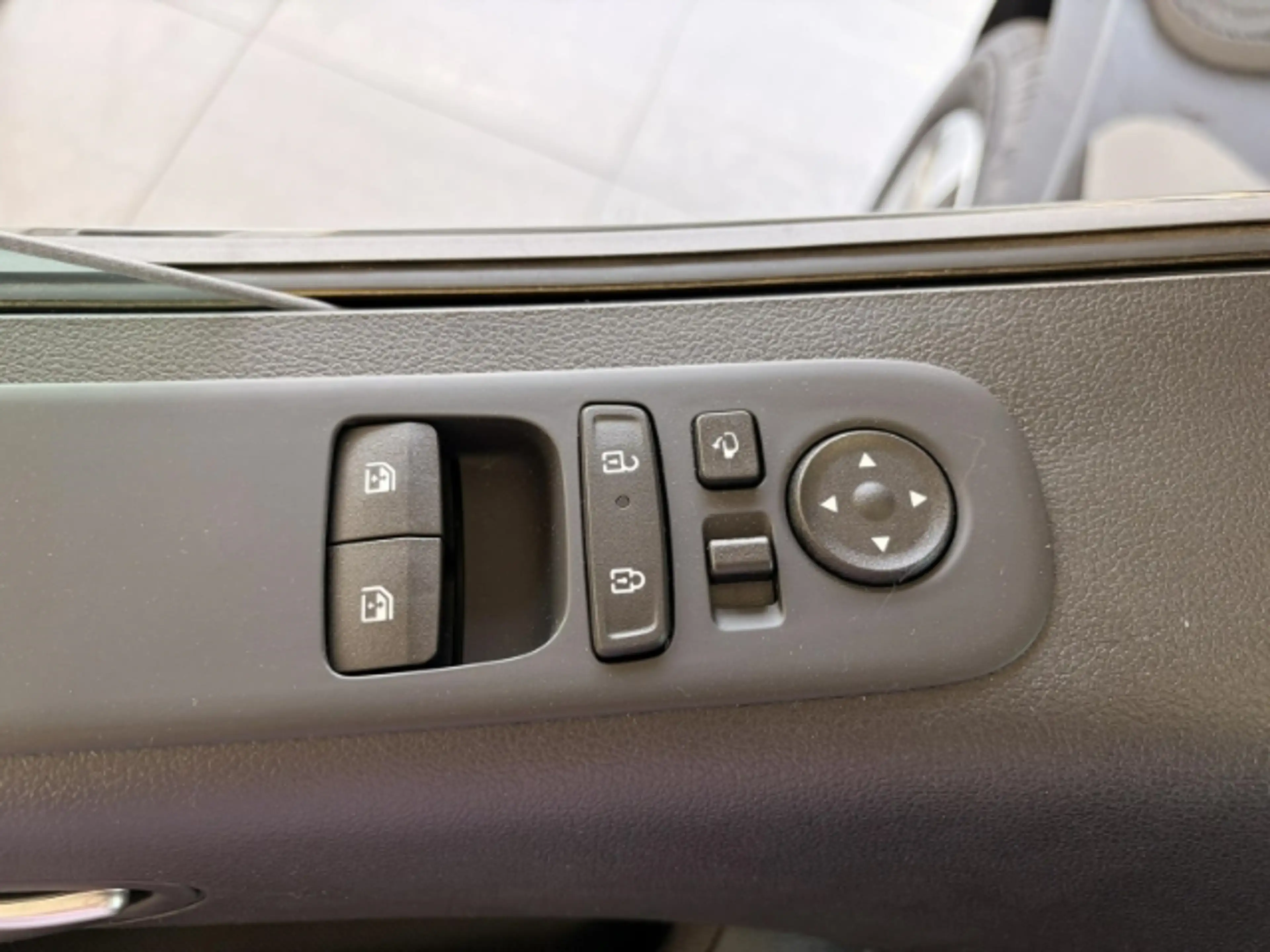 Hyundai STARIA HEV PRIME AT 9-SITZER+VOLL LED+360 GRAD KAMERA+NAV — photo 14