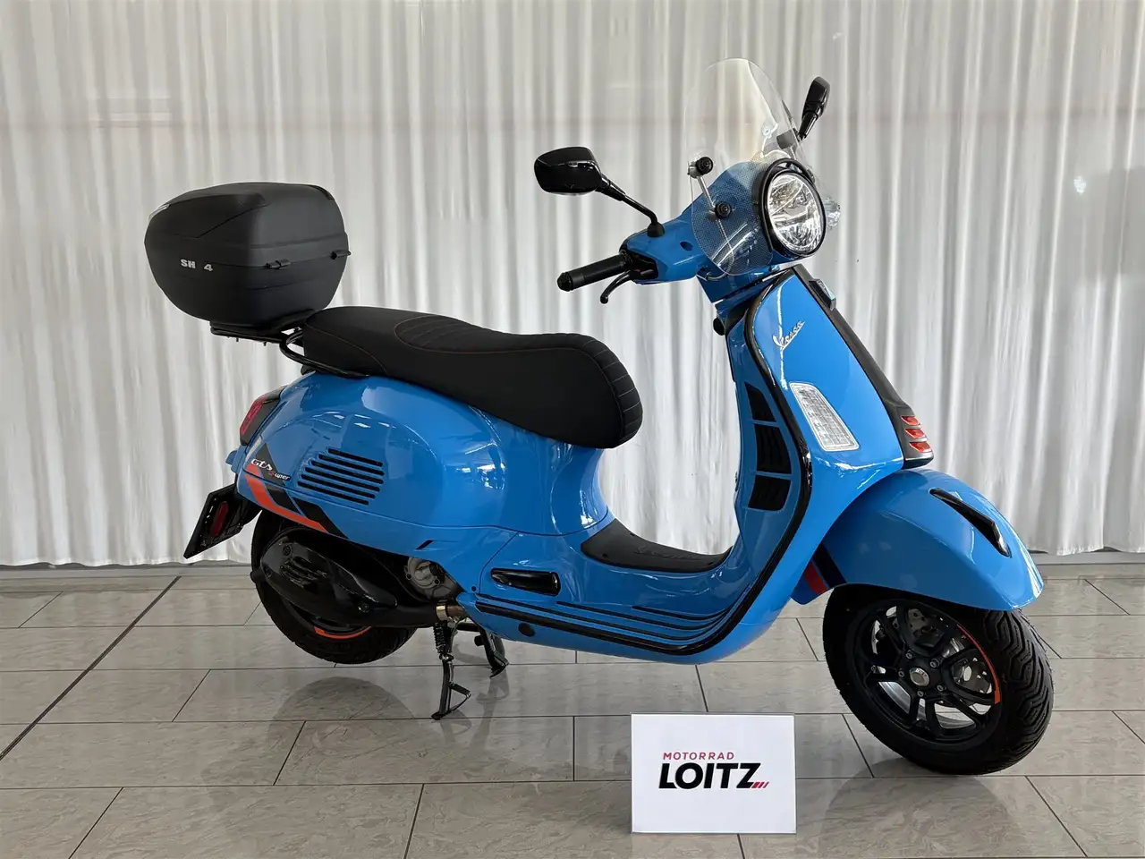 Vespa GTS Super Sport