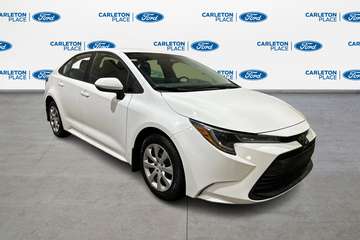 LE HEATED SEATS CP/AA REAR CAM LANE KEEP