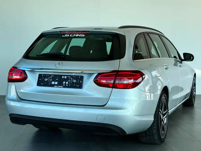 Mercedes-Benz C view 13