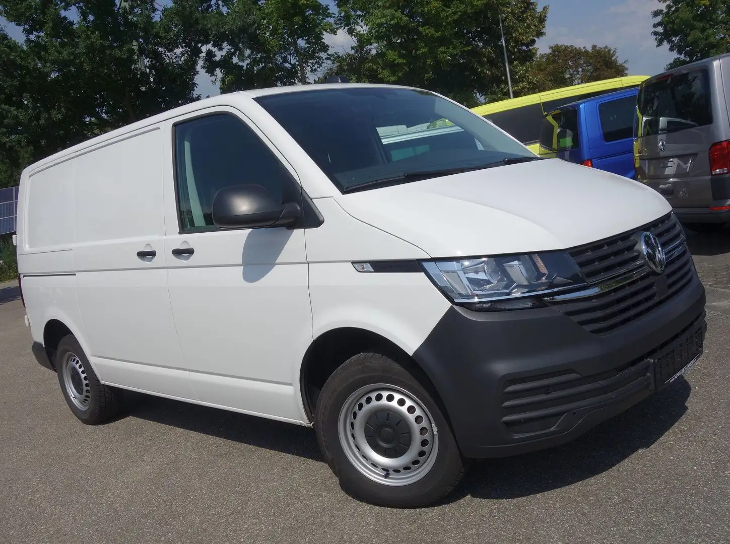 Volkswagen T6 Kombi VW T6.1 Transporter Standheizung 2x Schiebetür Weiß - 1