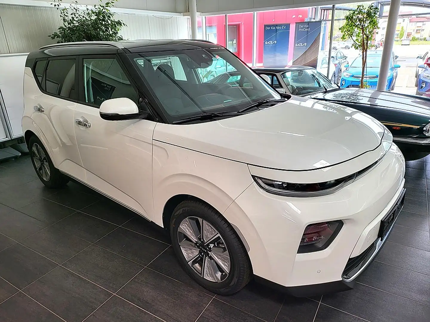 Kia Soul EV 64kWh Long Gold Bianco - 2