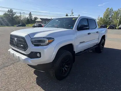  2023 Toyota Tacoma Limited Double Cab 4WD   