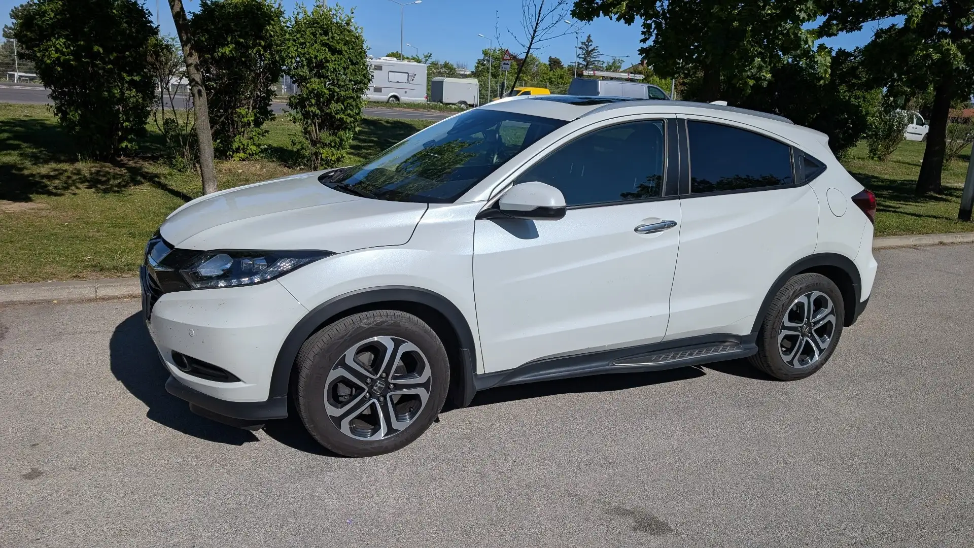 Honda HR-V 1,5 i-VTEC Executive - 1