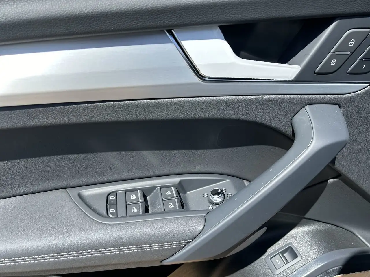 Audi Q5 photo Audi Q5