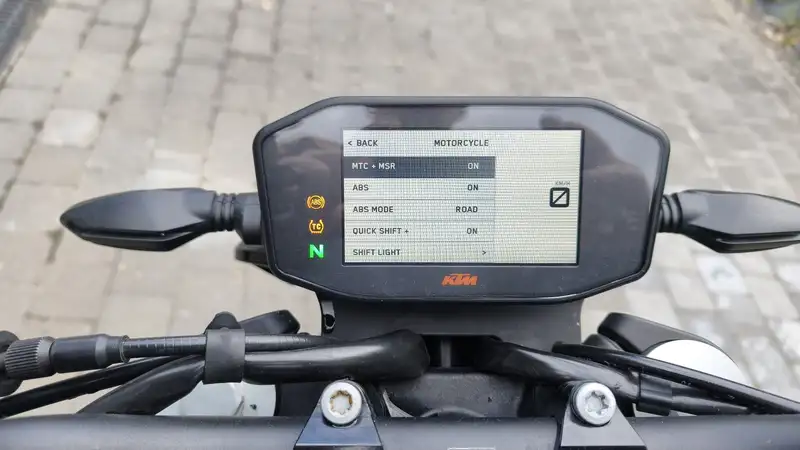 KTM 790 DUKE - foto 5