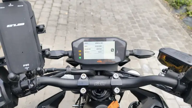 KTM 790 DUKE - foto 7