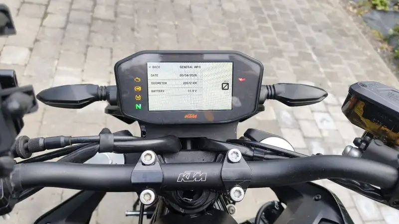 KTM 790 DUKE - foto 8