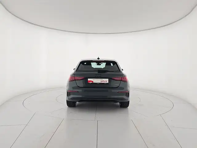 Audi A3 view 4