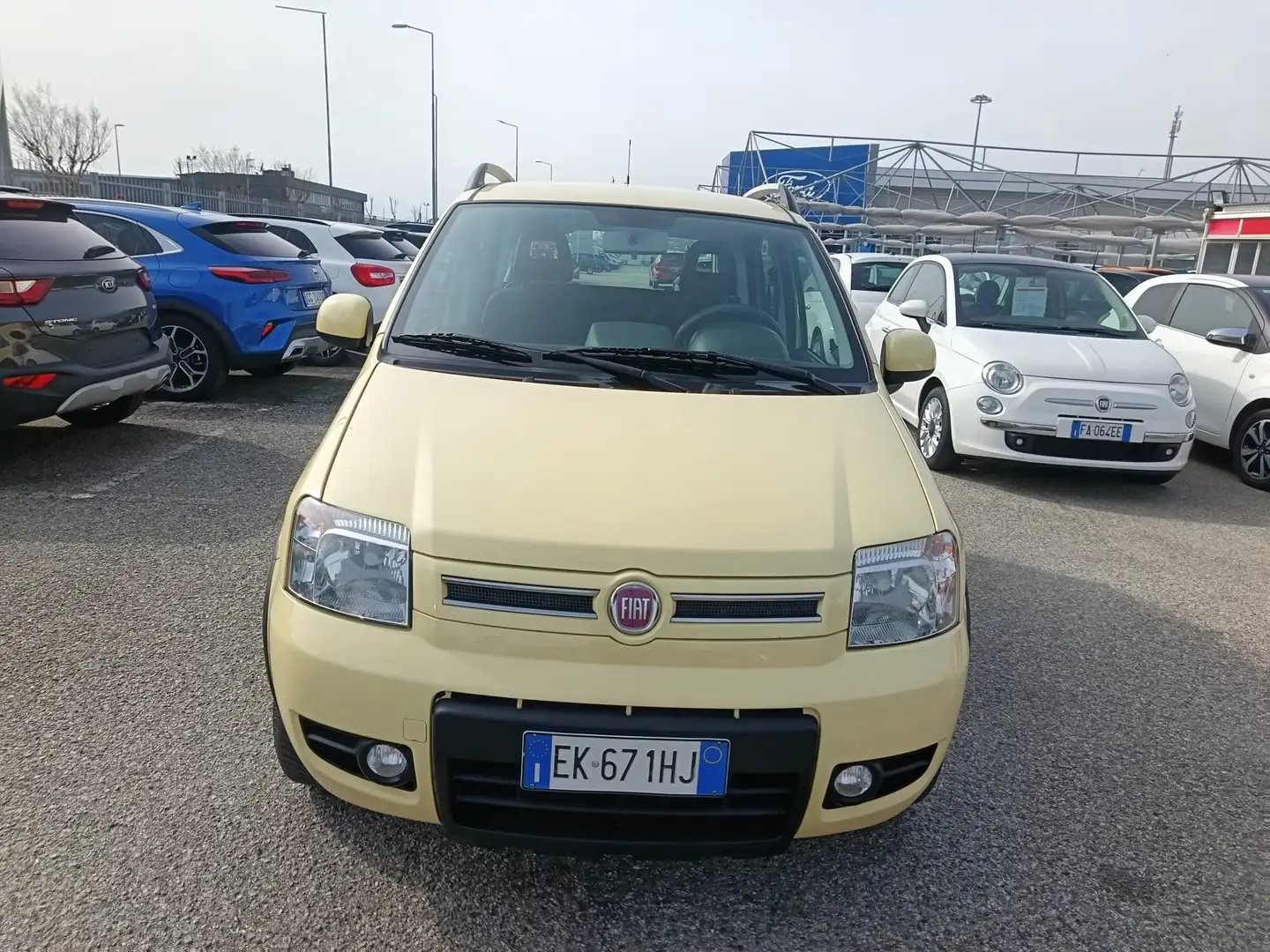 Fiat Panda 1.2 Climbing 4x4 69cv E5 Geel - 2