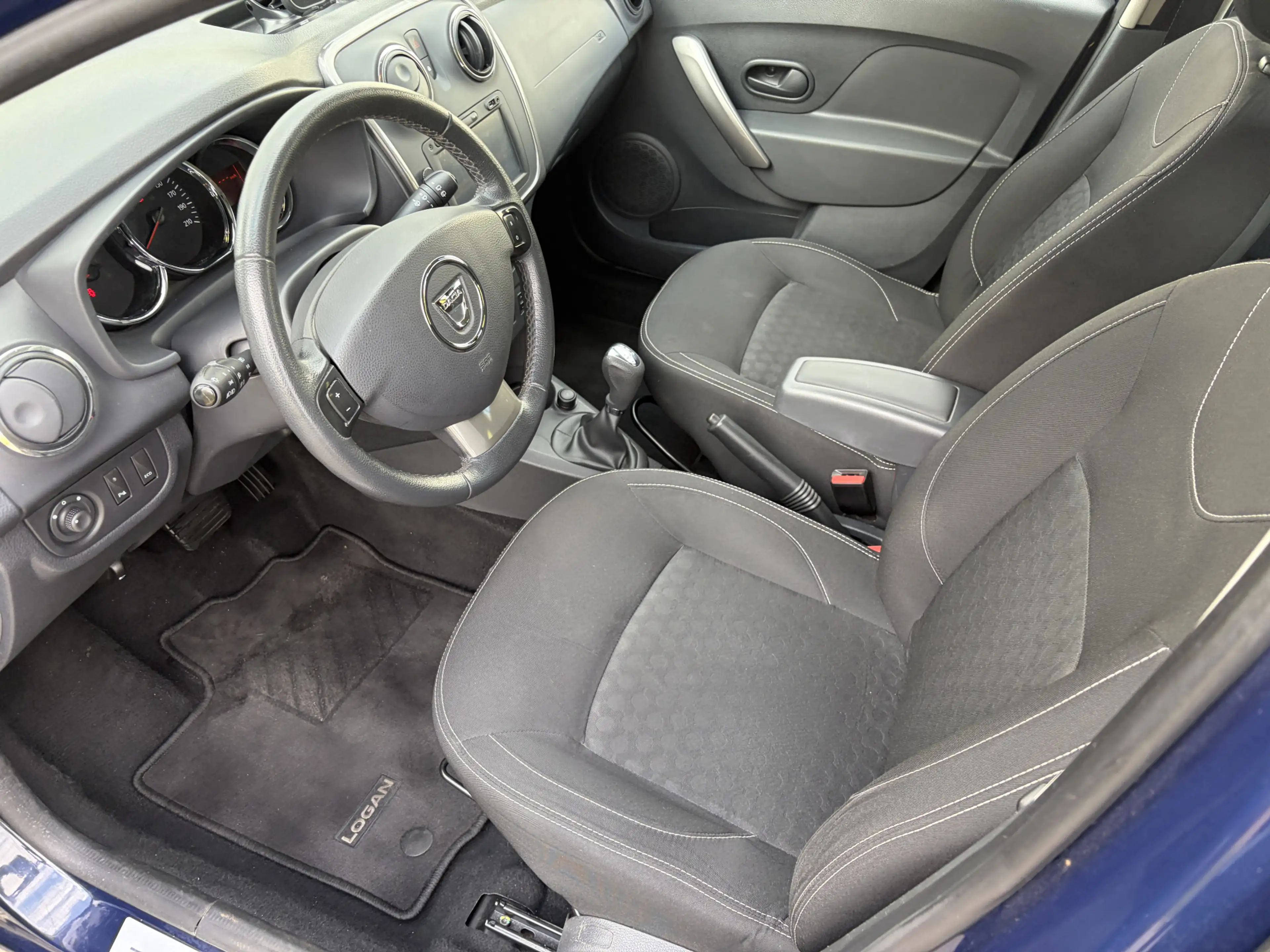 Dacia Logan MCV 0.9 TCe Easy-R Prestige / AUTOMAAT / NAVI / AI — photo 5
