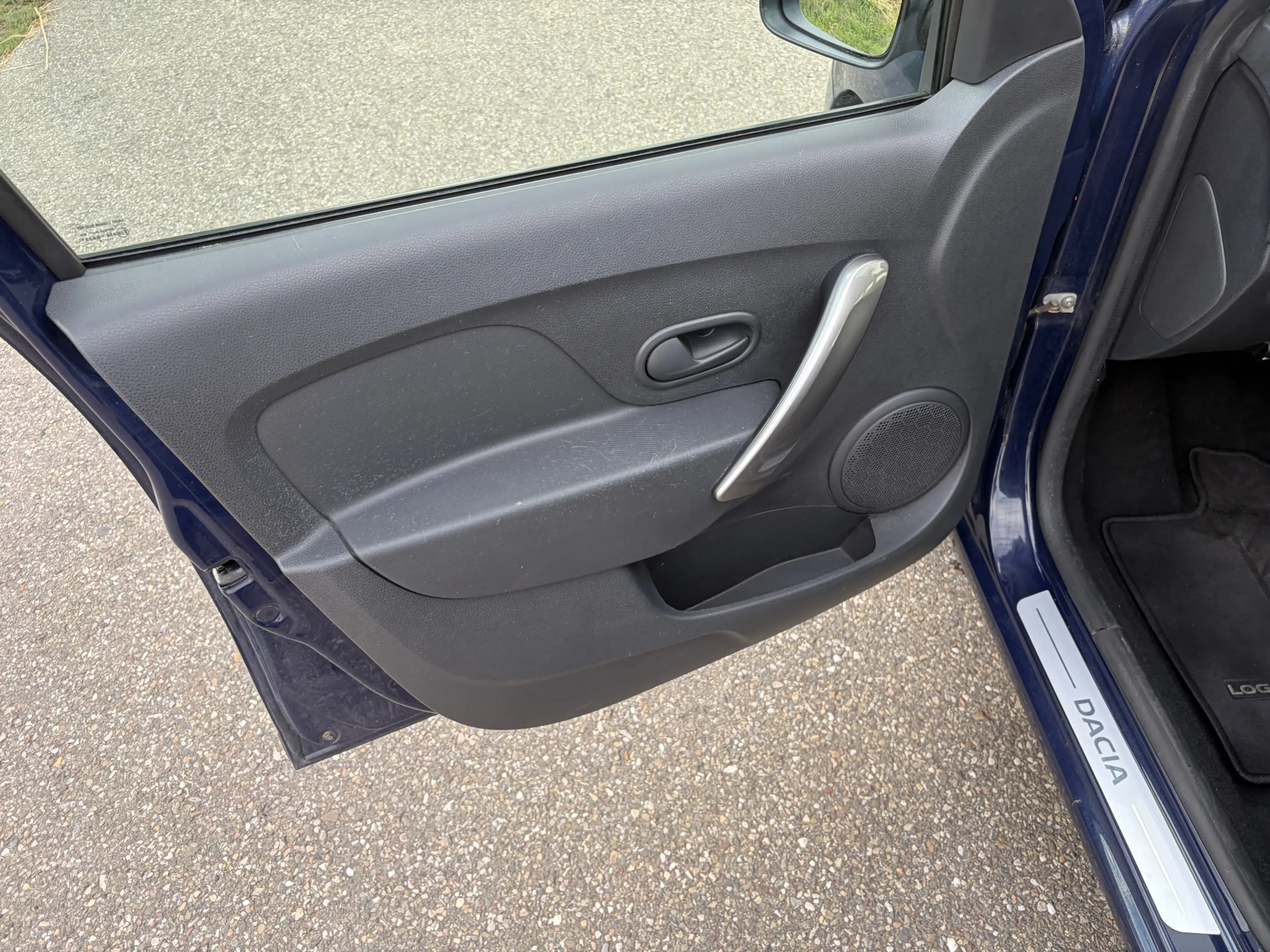 Dacia Logan MCV 0.9 TCe Easy-R Prestige / AUTOMAAT / NAVI / AI — photo 6