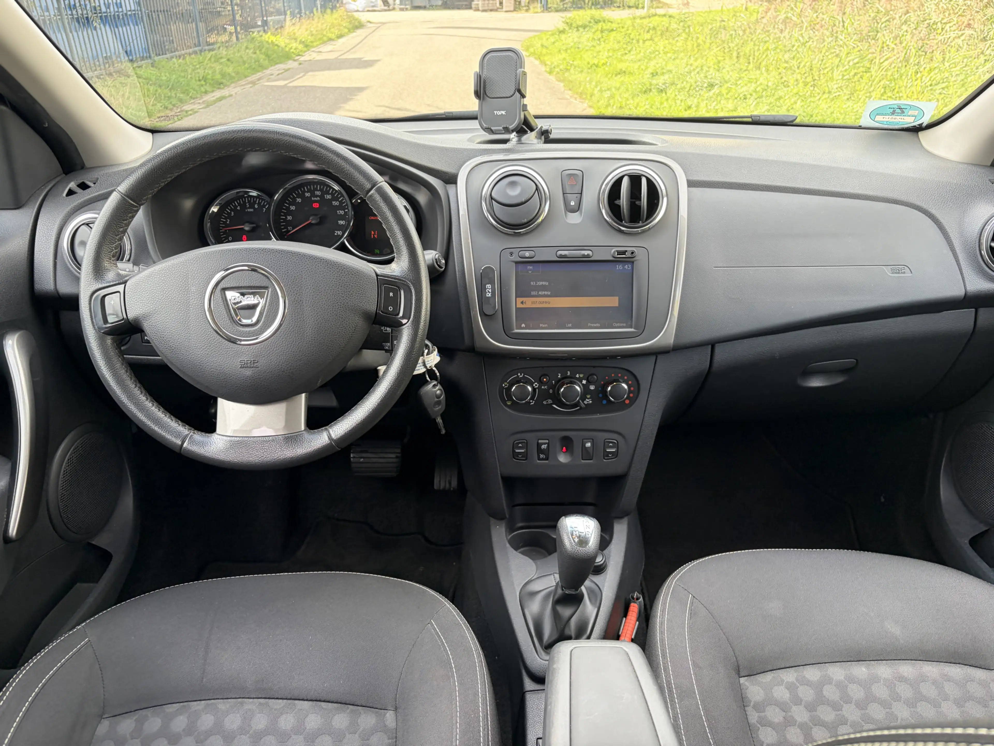 Dacia Logan MCV 0.9 TCe Easy-R Prestige / AUTOMAAT / NAVI / AI — photo 3