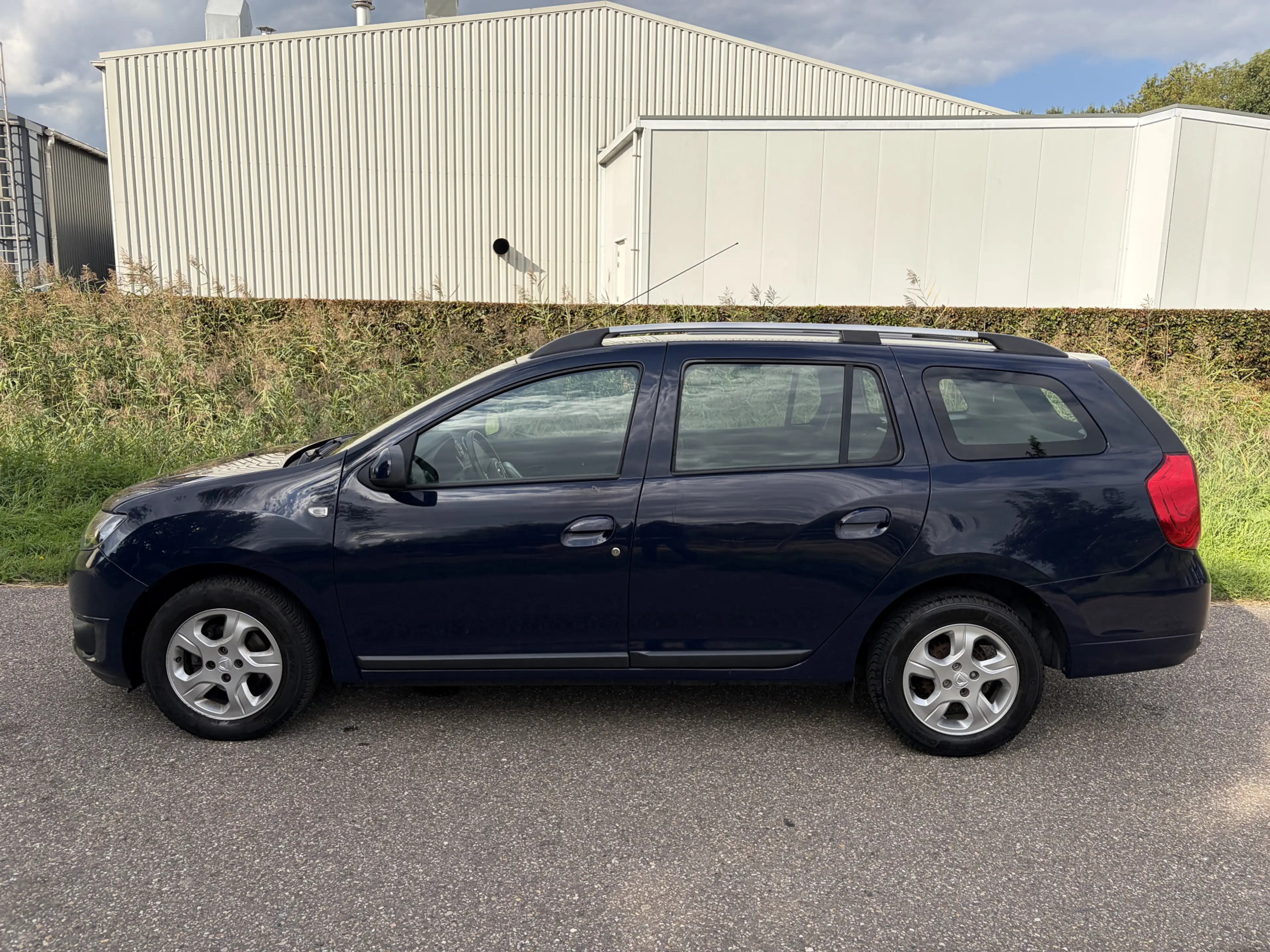 Dacia Logan MCV 0.9 TCe Easy-R Prestige / AUTOMAAT / NAVI / AI — photo 17
