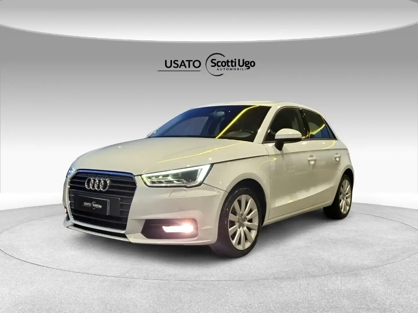 Audi A1 Sportback 1.4 tdi Admired - 1