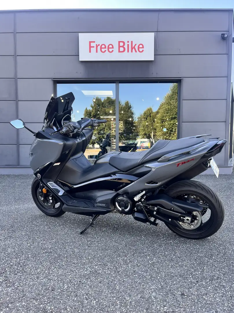Yamaha TMAX 560 Gris - 2