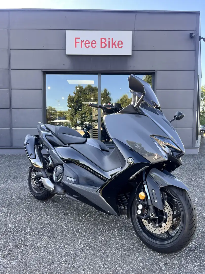 Yamaha TMAX 560 Gris - 1