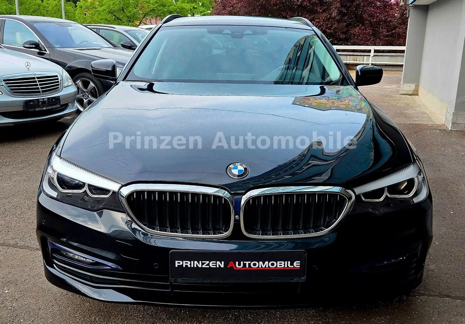 BMW 520 d Sport Line*Aut*360°*Spur*Head-U*Memory*LED Nero - 2