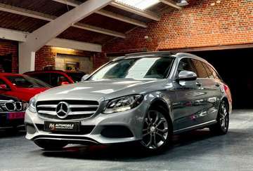 180 CGI Break Toit ouvrant, Régulateur, Bluetooth, GPS Historique complet Mercedes État remarquable