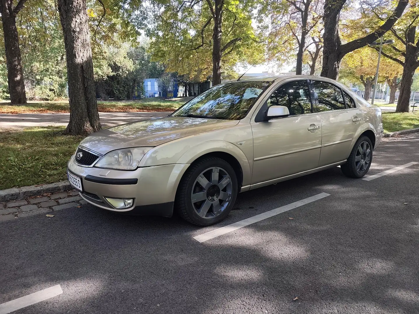 Ford Mondeo 2.0 TDCi Ghia - 2