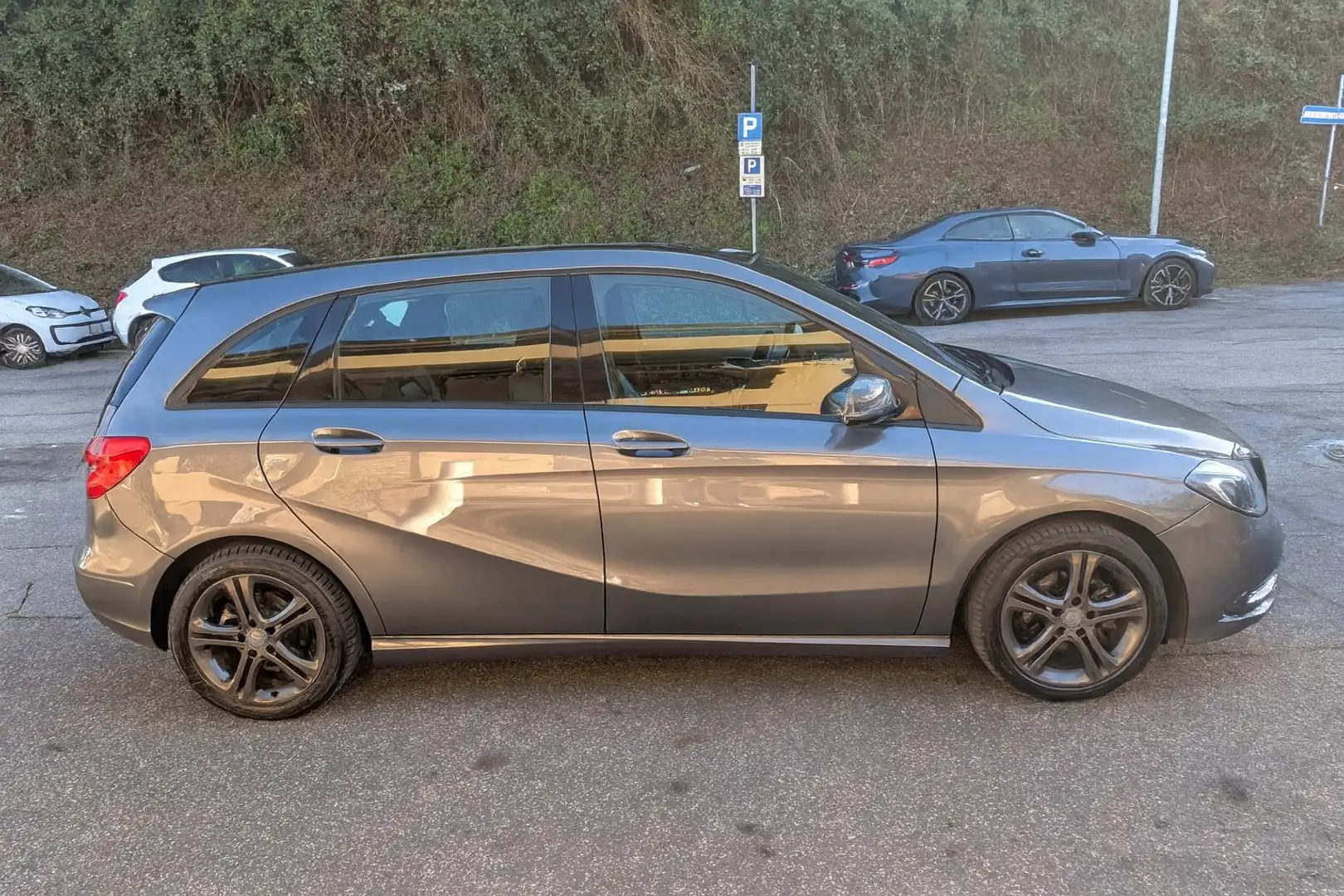 Mercedes-Benz B 180 cdi Premium - 1