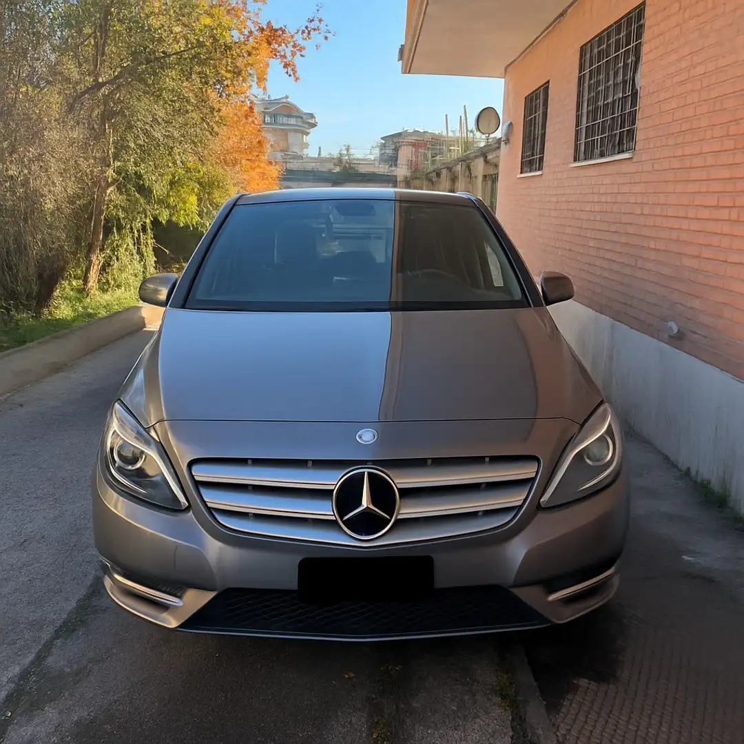 Mercedes-Benz B 180 cdi Premium - 2