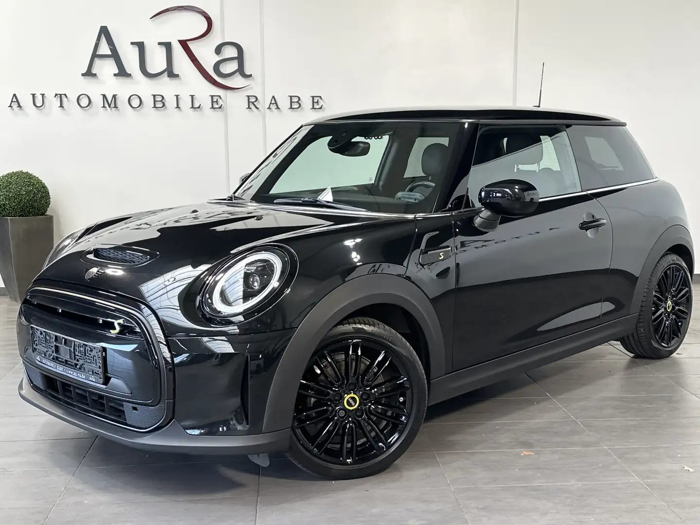MINI Cooper SE Classic Trim Black NAV+LED+17ZO+DA+PP Negro - 1