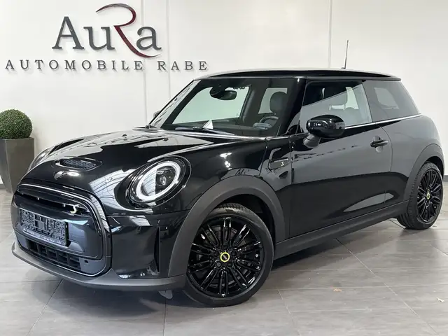 MINI Cooper SE Classic Trim Black NAV+LED+17ZO+DA+PP