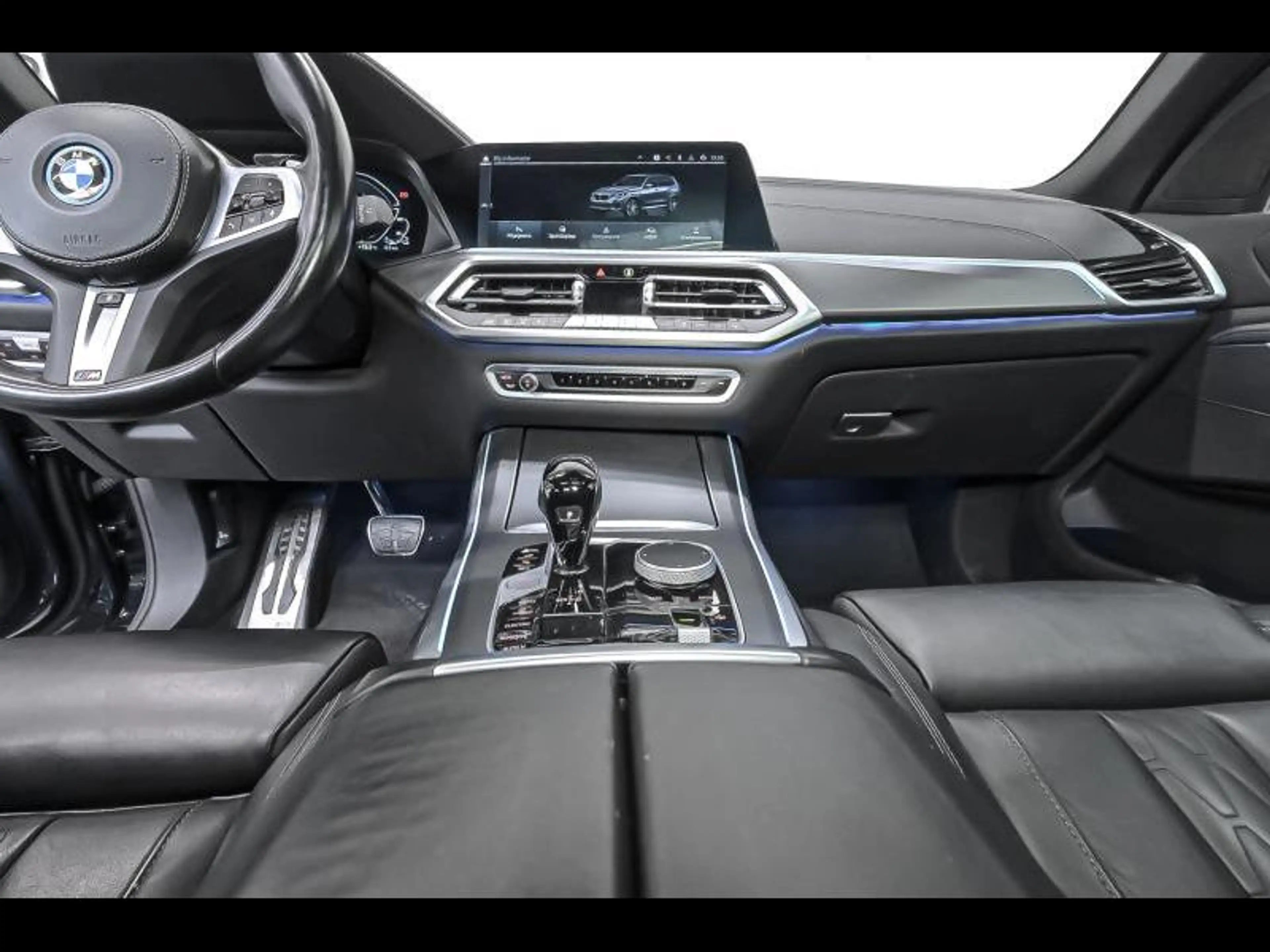 BMW X5 xDrive 45e - M Pack — photo 7