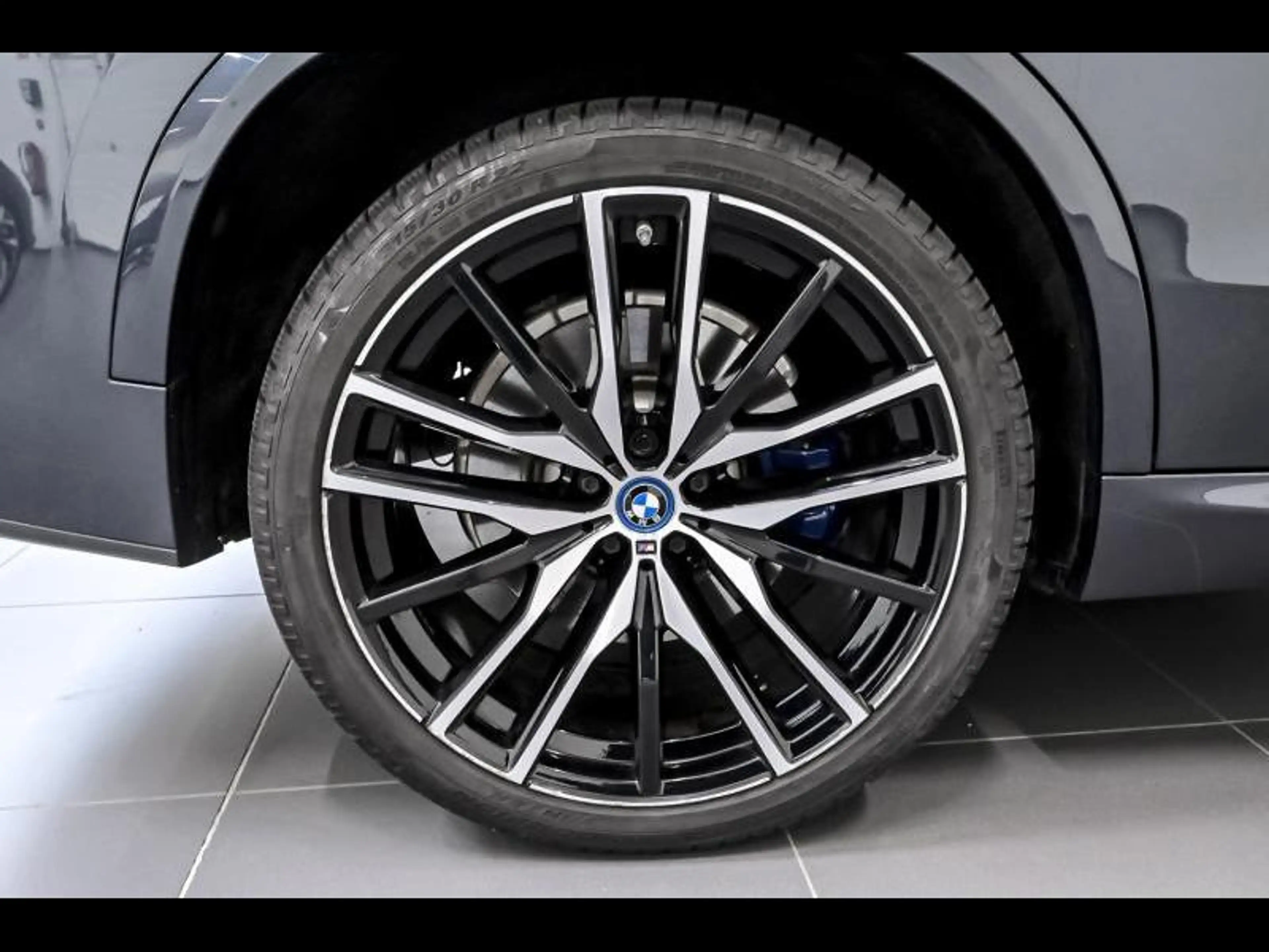 BMW X5 xDrive 45e - M Pack — photo 8