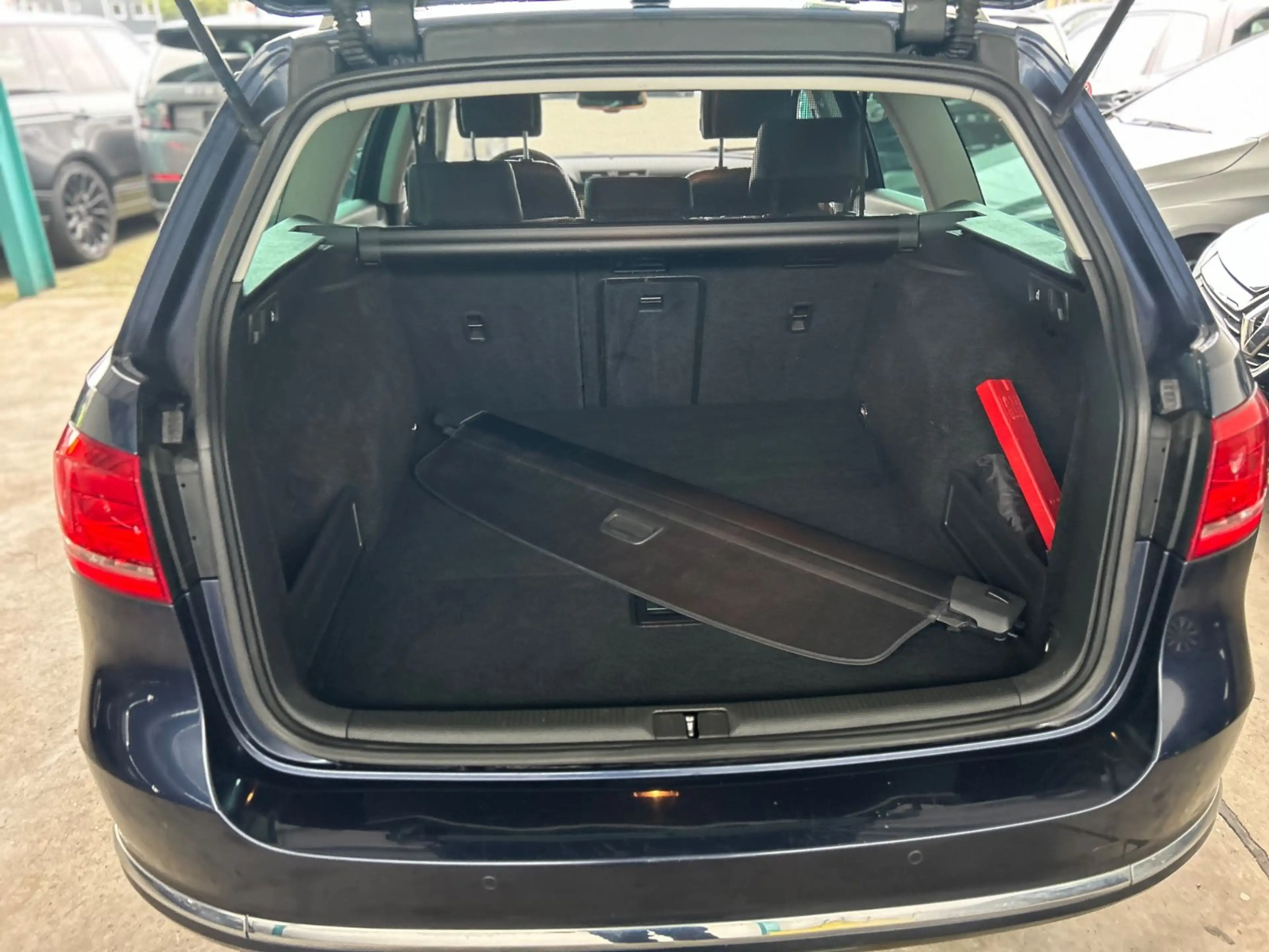 Volkswagen Passat Variant Highline BlueMotion/BMT — photo 9