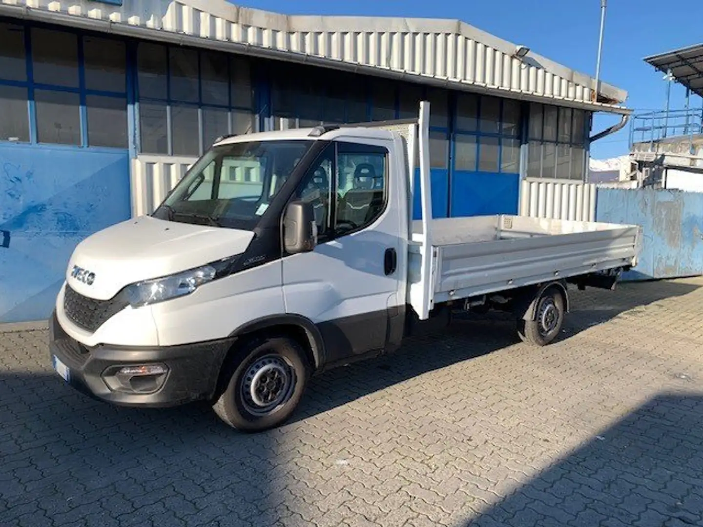 Iveco Daily 35s14 cassone fisso Blanc - 2