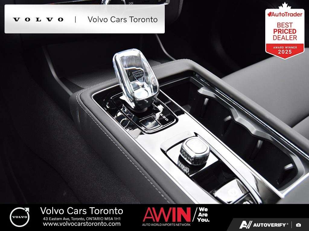 2026 Volvo XC90 T8 AWD PLUS DARK 7-SEAT | VOLVO CARS TORONTO thumb 19