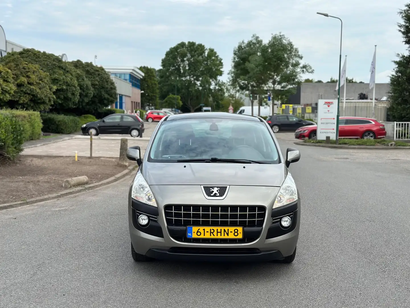Peugeot 3008 1.6 THP ST 156PK NAVIGATIE/PANORAMA/CRUISE! VELE O Grijs - 2