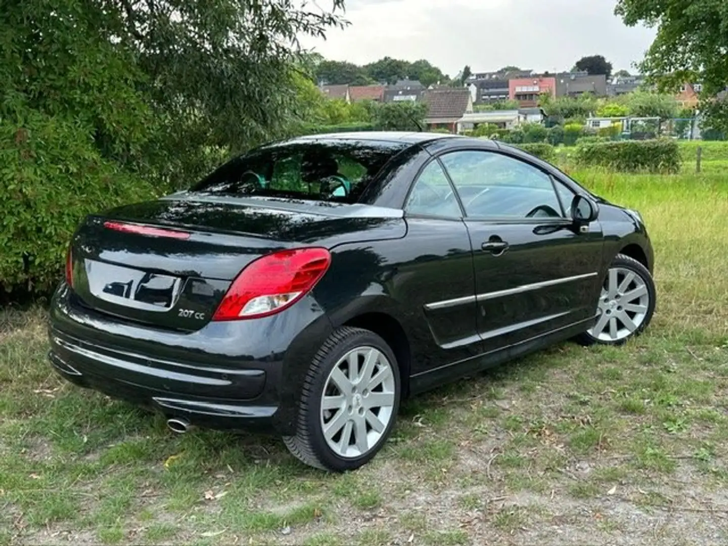 Peugeot 207 CC 120 VTi Allure Czarny - 2