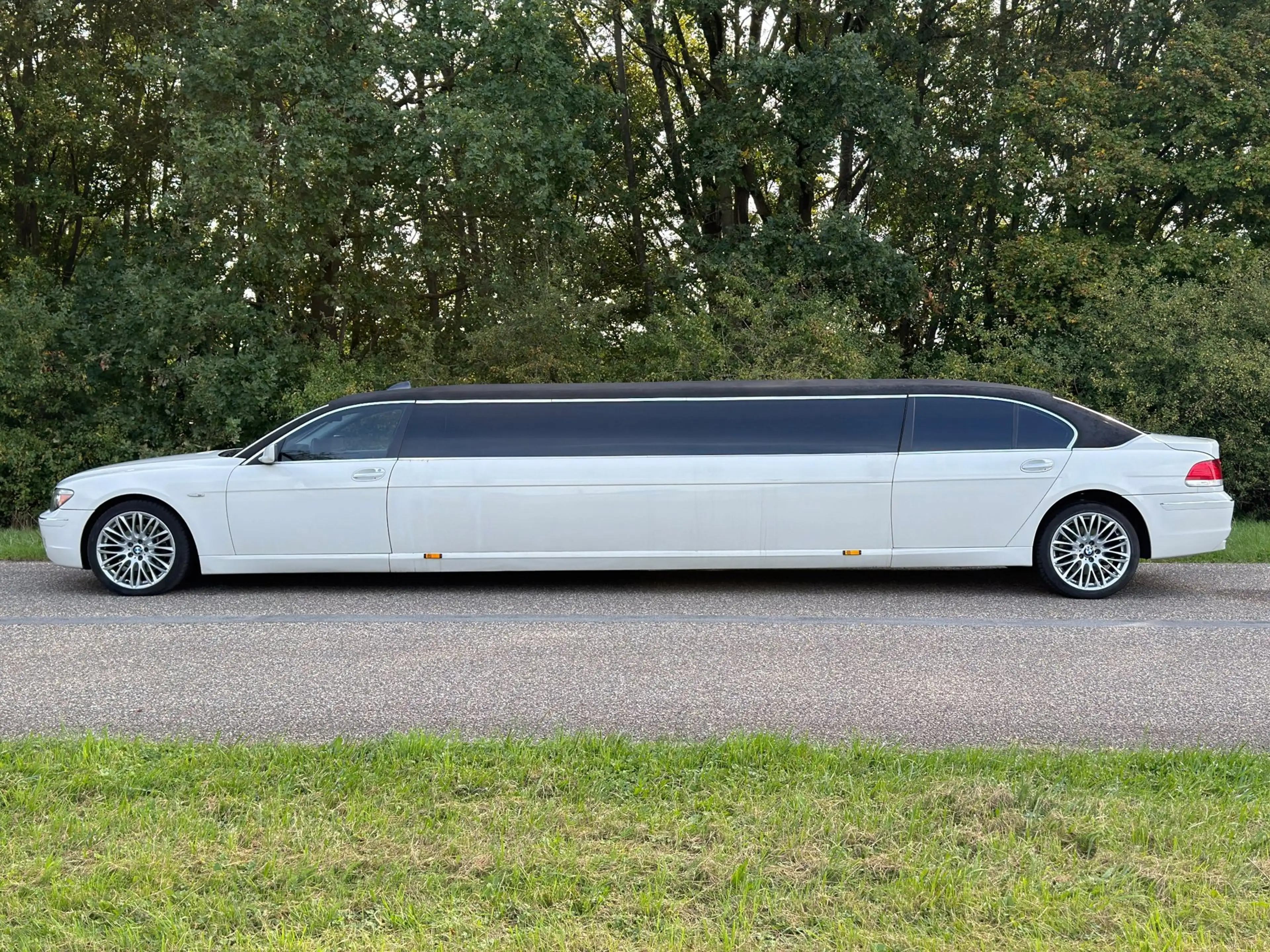 BMW 750 7-serie 750Li Stretch Limo / NL-kenteken / 8-perso — photo 5