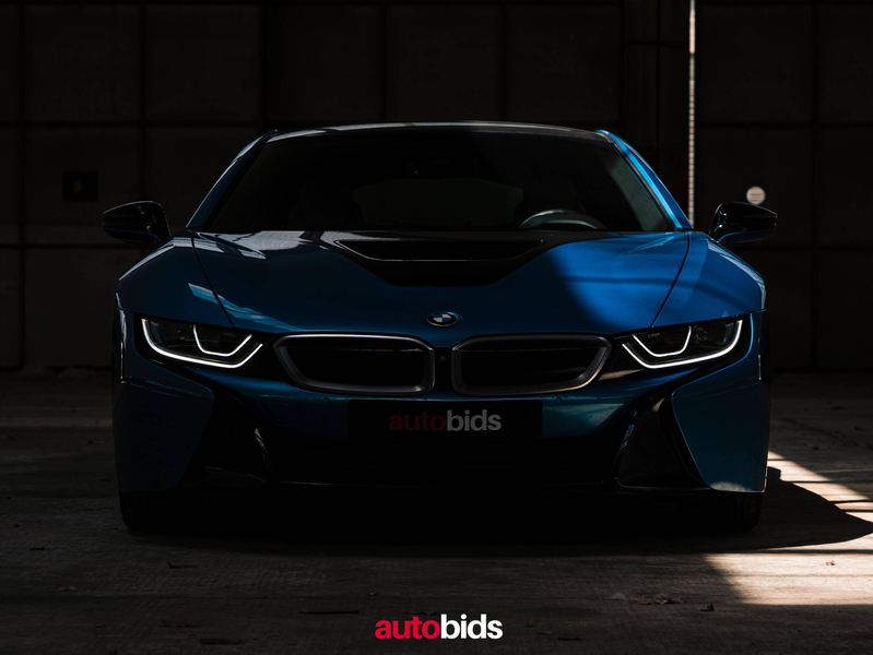BMW i8 Pure impulse . Laser Lights . 1st owner — photo 14