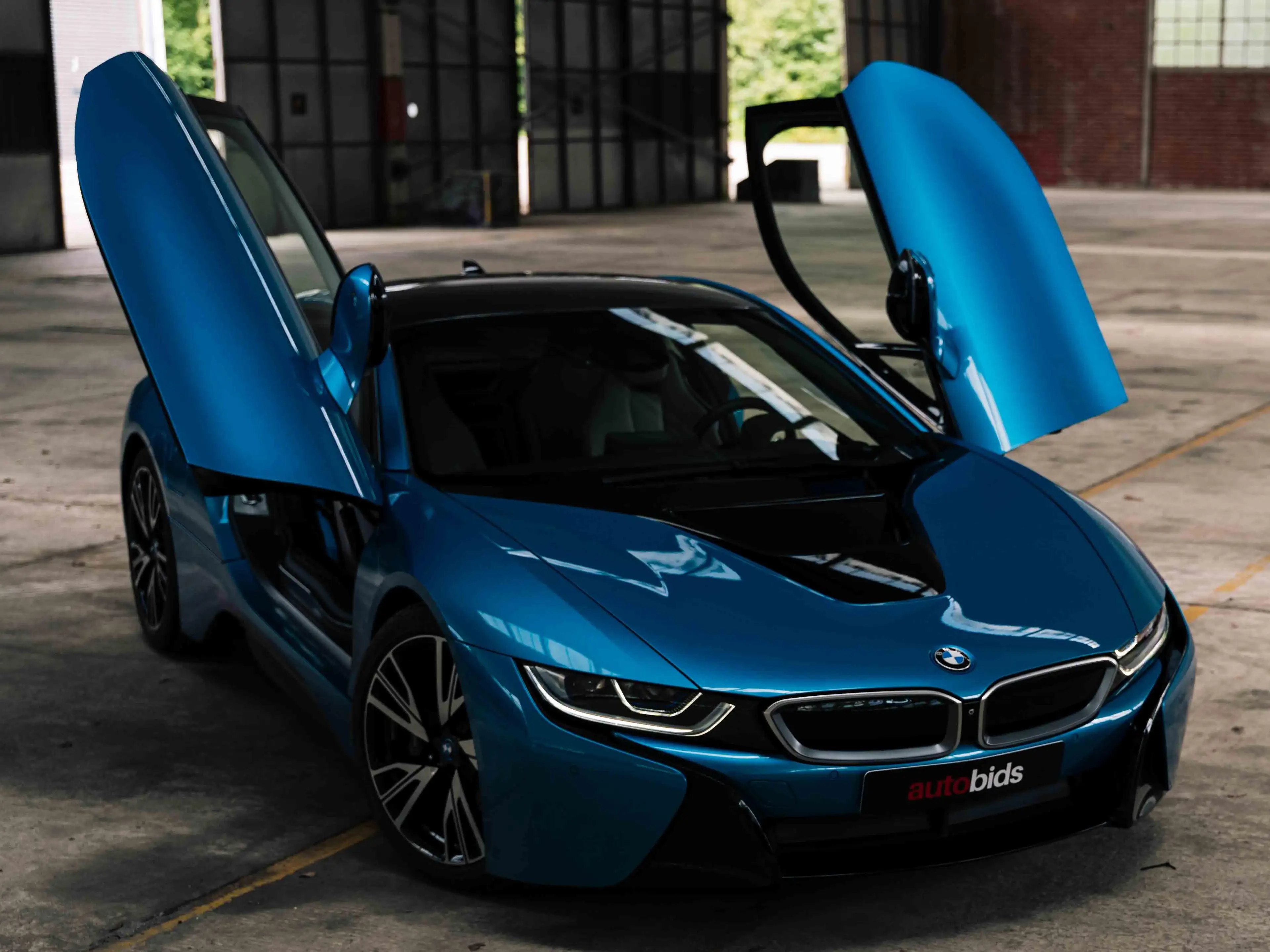 BMW i8 Pure impulse . Laser Lights . 1st owner — photo 7