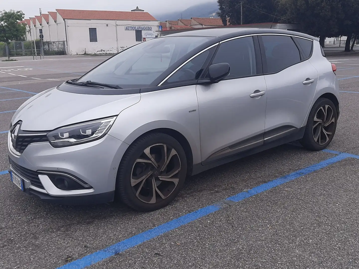 Renault Scenic 1.5 dci energy Bose 110cv edc Grigio - 1