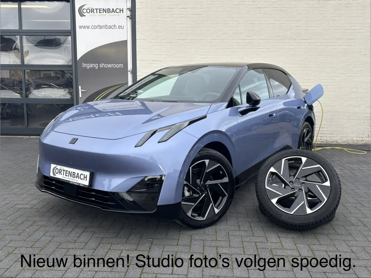 Lynk & Co 02