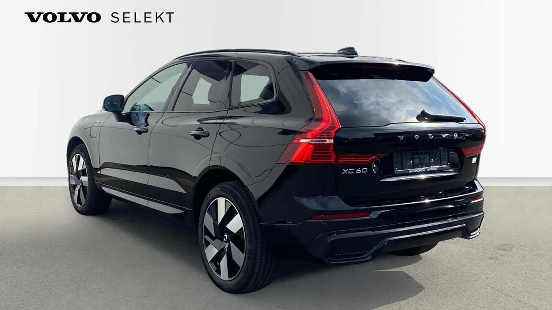 Volvo XC60 II Plus Dark T6 AWD Plug-in Hybride | Harman Kardo Nero - 2