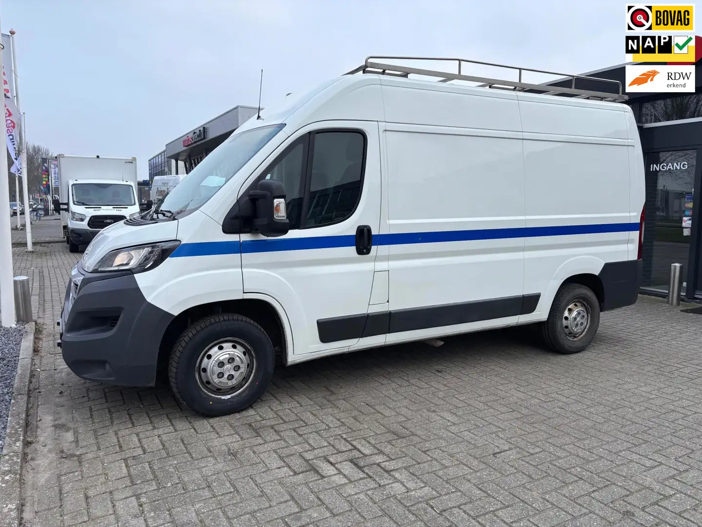 Peugeot Boxer 335 2.2 HDI L2H2 XR Wit - 1
