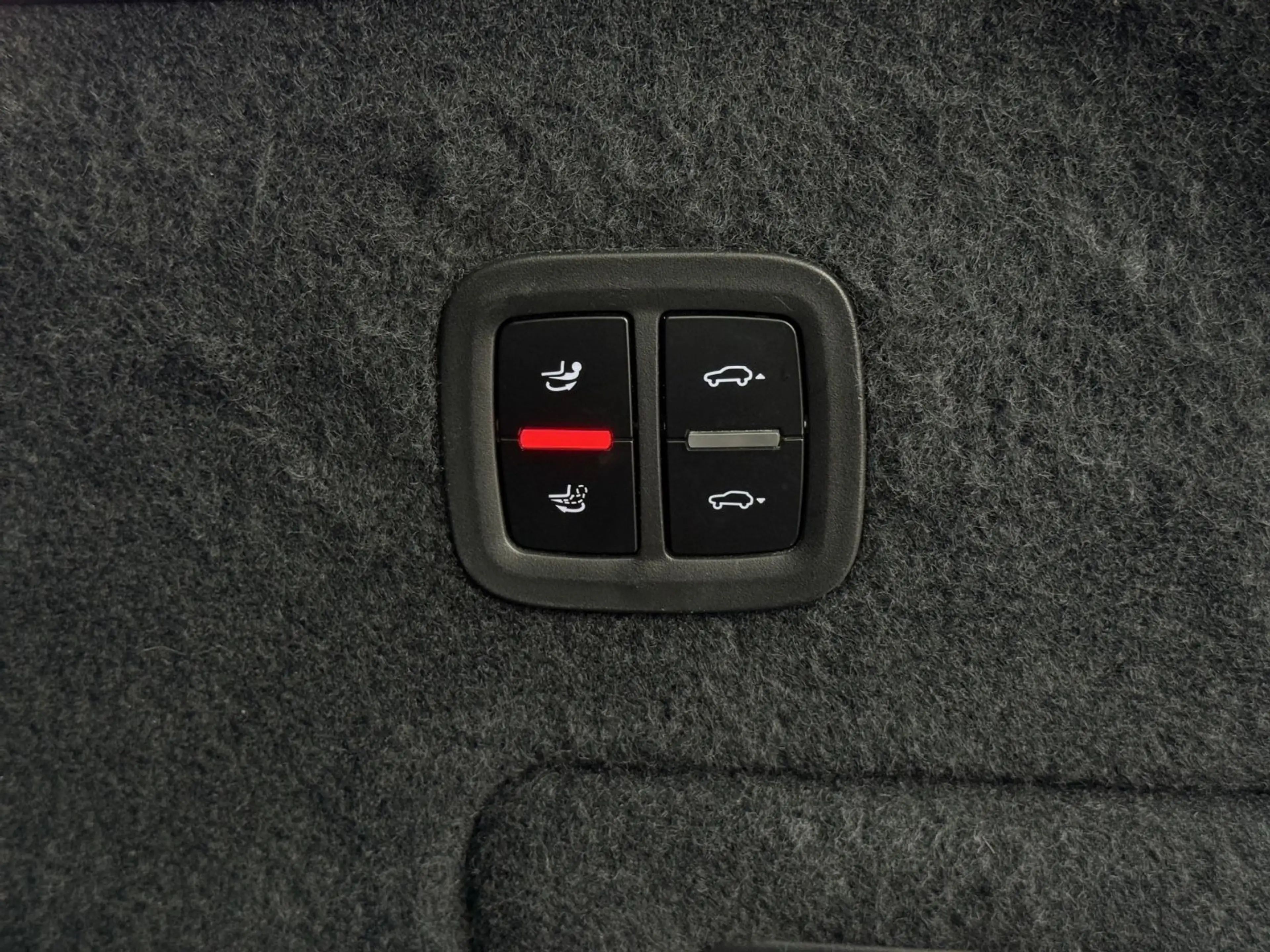 Porsche Cayenne E-Hybrid*PANO*AHK*APPLE*LED*CHRONO*LUFT — photo 10