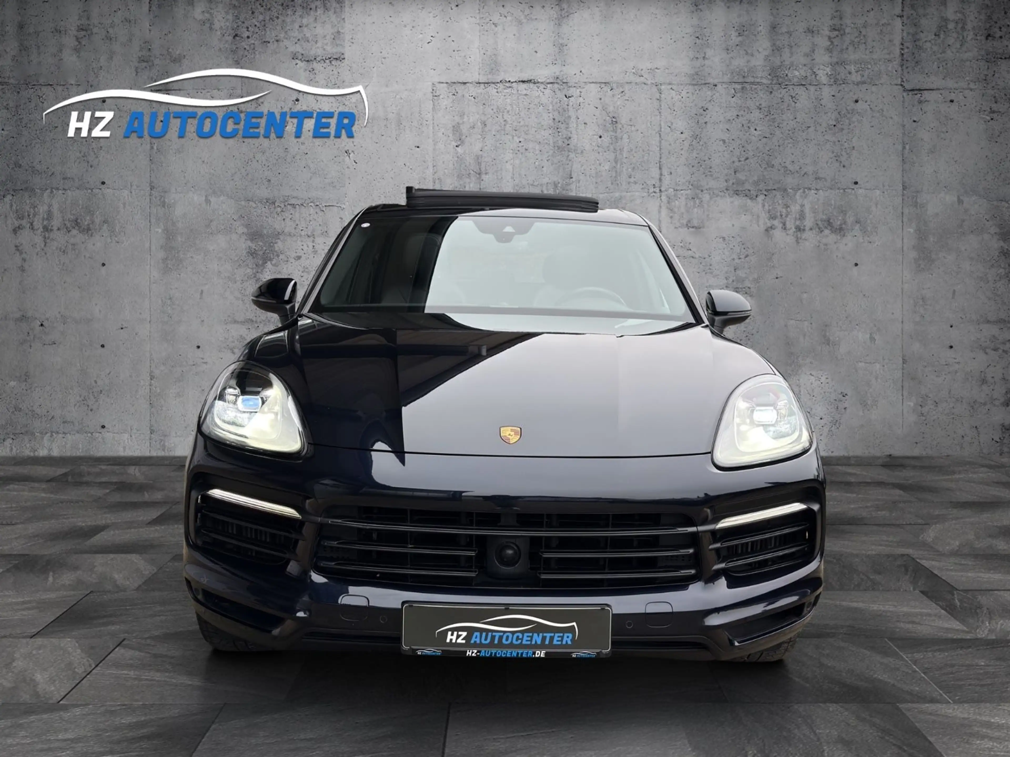 Porsche Cayenne E-Hybrid*PANO*AHK*APPLE*LED*CHRONO*LUFT — photo 2