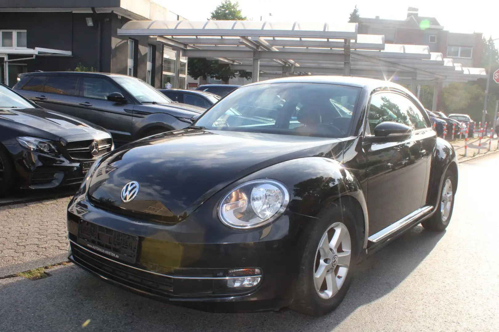 Volkswagen Beetle 1.2 TSI Lim. Design*NAVI*SHZ*KLIMA*ALU! Noir - 1