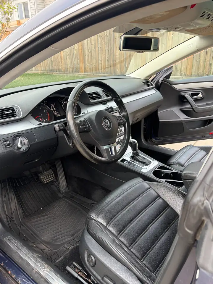 Volkswagen CC снимка Volkswagen CC