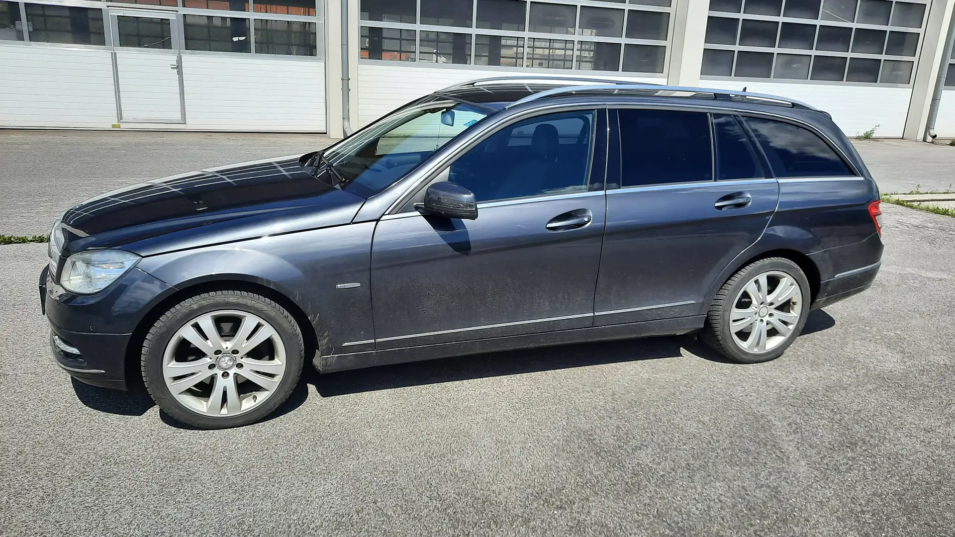 Mercedes-Benz C 250 T CGI BlueEfficiency Avantgarde Aut. Gris - 1