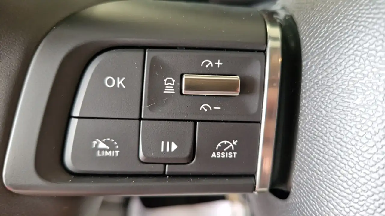 Citroen C4 Berline — photo 23